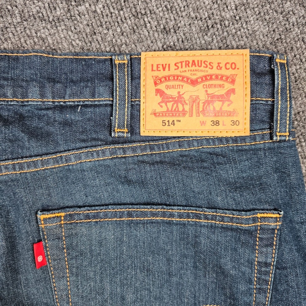 Levis 514 Jeans Mens 38x30 Straight Stretch Fit Dark Wash Blue Denim Red Tab NEW - Picture 2 of 10